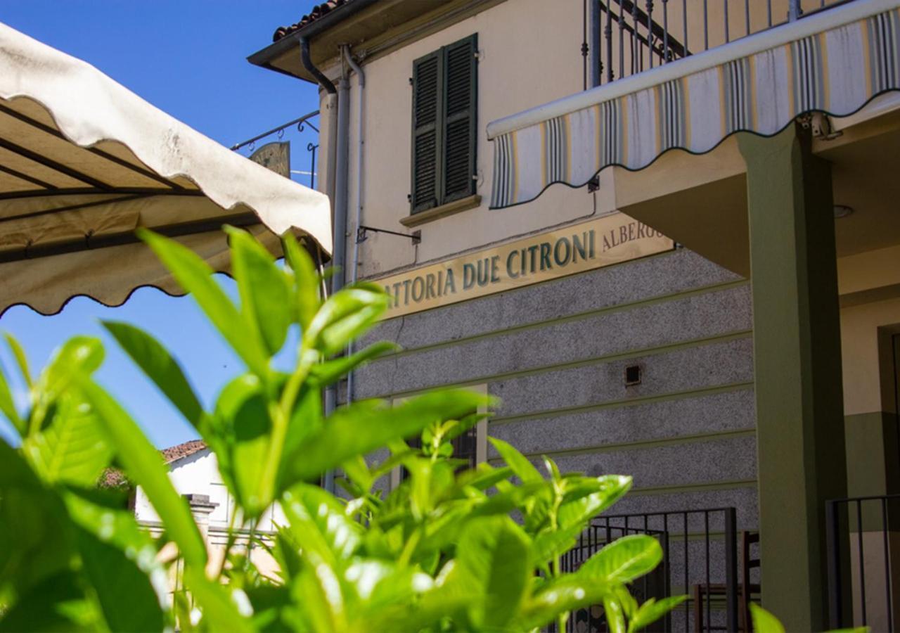 Trattoria Due Citroni Hotel Casalgrasso Eksteriør billede