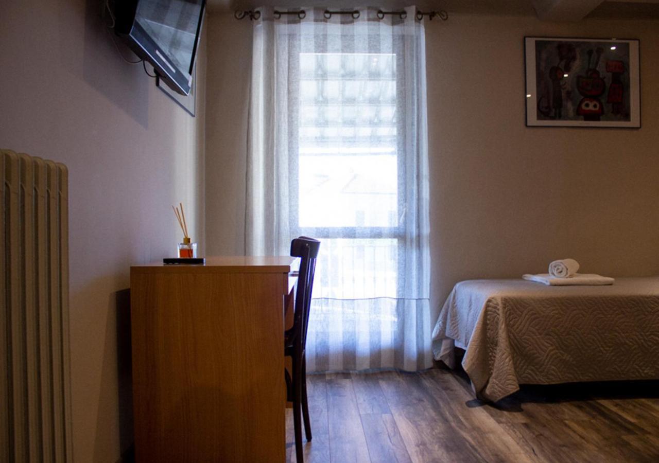 Trattoria Due Citroni Hotel Casalgrasso Eksteriør billede