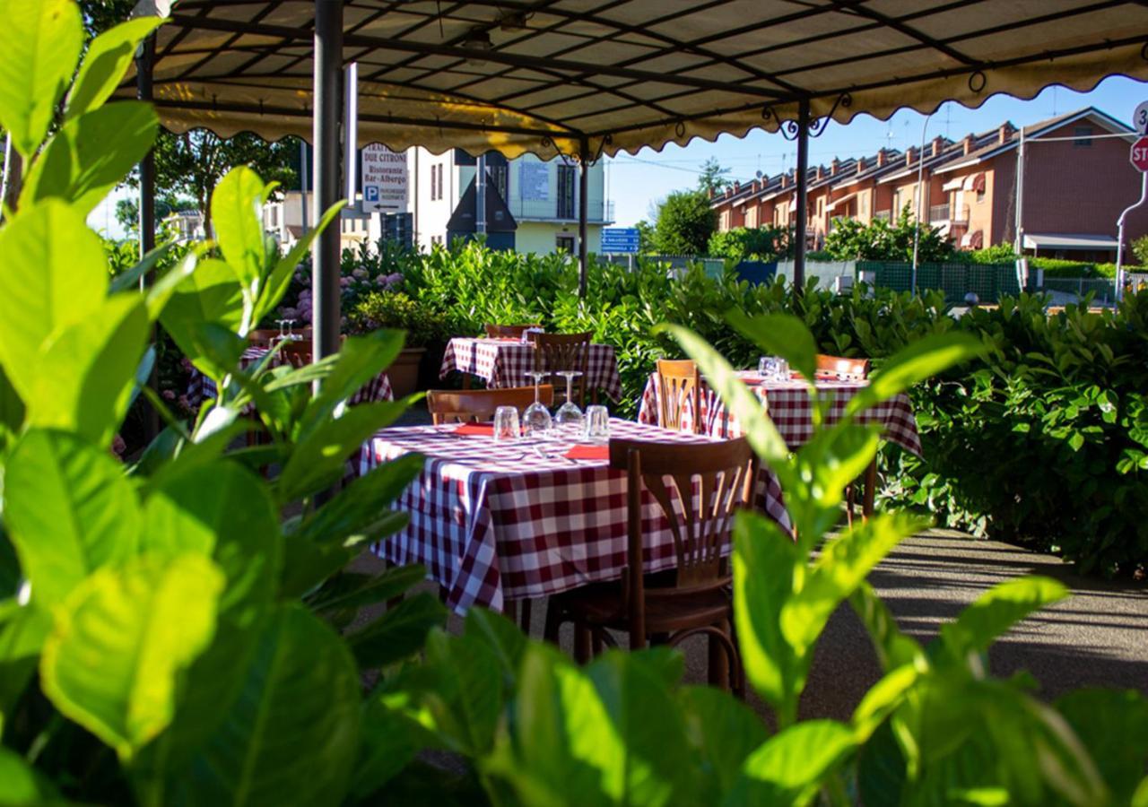Trattoria Due Citroni Hotel Casalgrasso Eksteriør billede